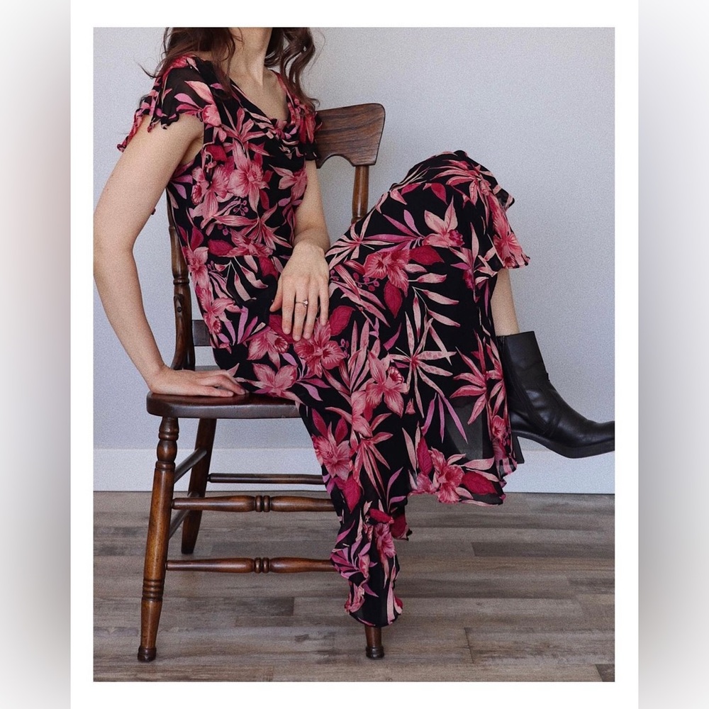 Vintage Fluttery Flower Dress